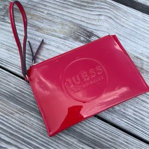 GUESS Los Angeles RED Glossy Laquer Wristlet Clutch Purse Bag PA757964 Pederson